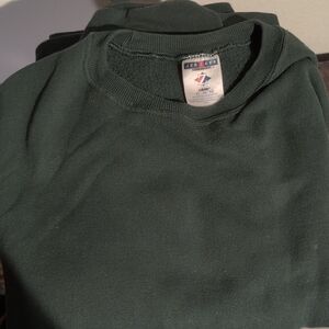 Jerzees Men's Green Sweater